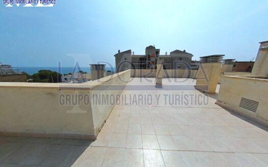 Ático en segunda linea de Mar