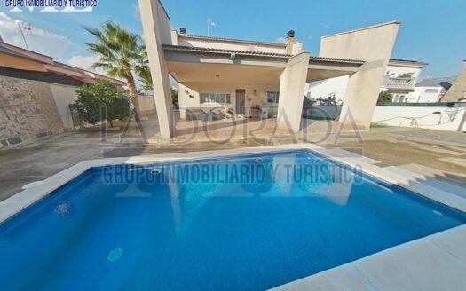 R6180 Chalet independiente en exclusiva en Club Montroig