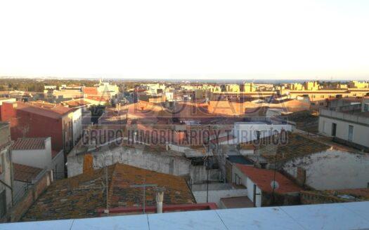 R1257 – Piso en el pueblo de Mont-Roig del Camp