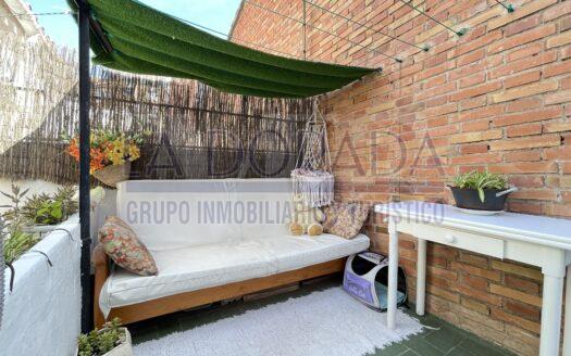 R6215 – ¡Exclusivo Adosado Reformado en Ubicación Céntrica!